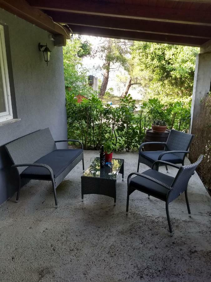 Apartman Tariba Supetarska Draga Eksteriør billede