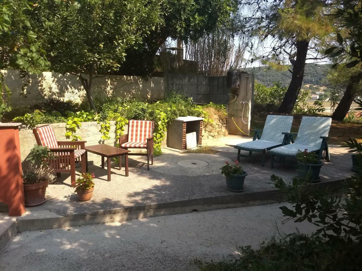 Apartman Tariba Supetarska Draga Eksteriør billede
